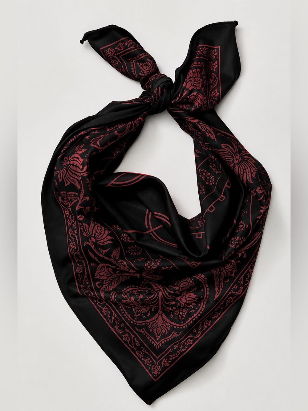 NWT FREE PEOPLE MOVEMENT Olé '26 Bandana | Black/Red GERMANY MSRP $24